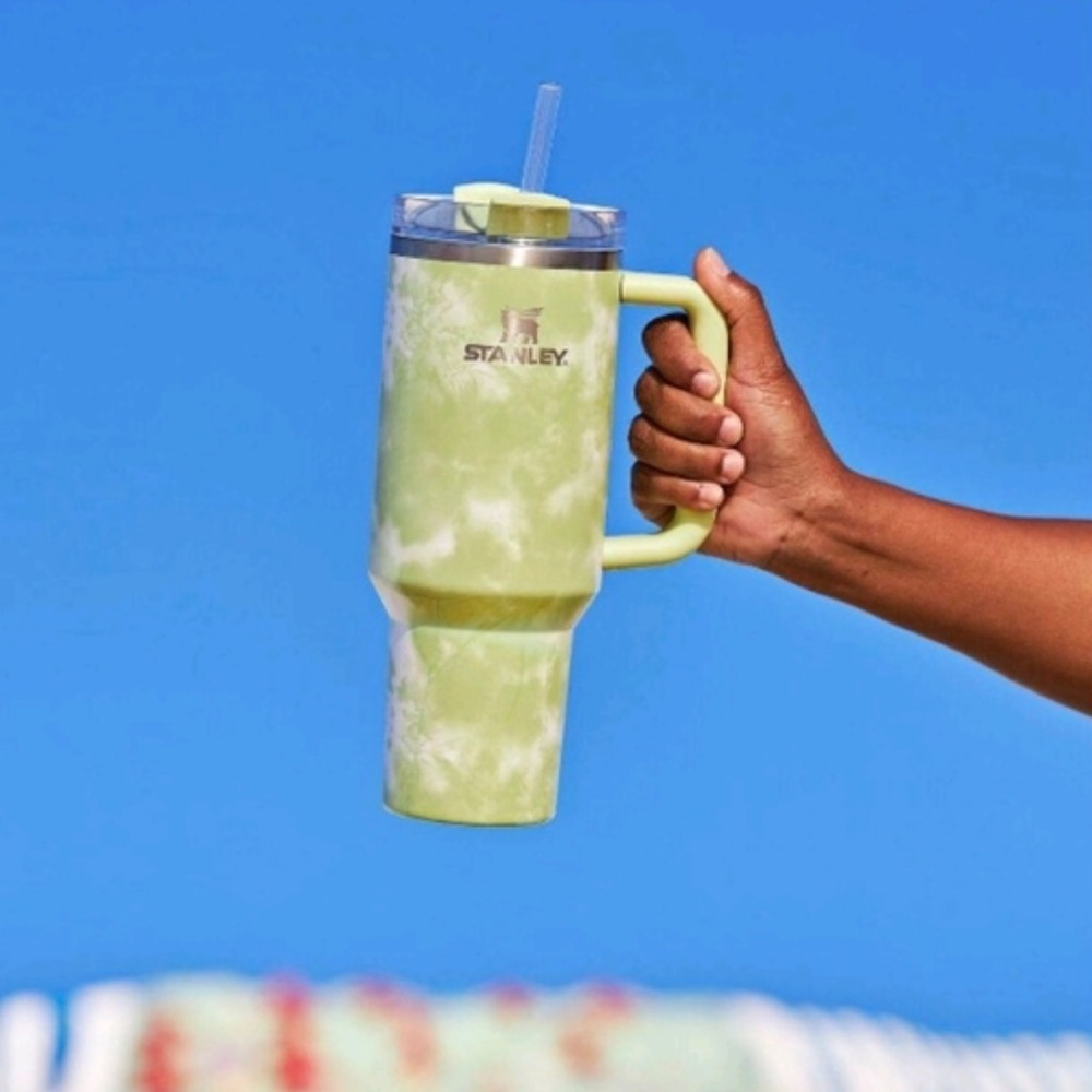 Stanley 40oz FlowState Tumbler - Citron Tie Dye BRAND NEW
